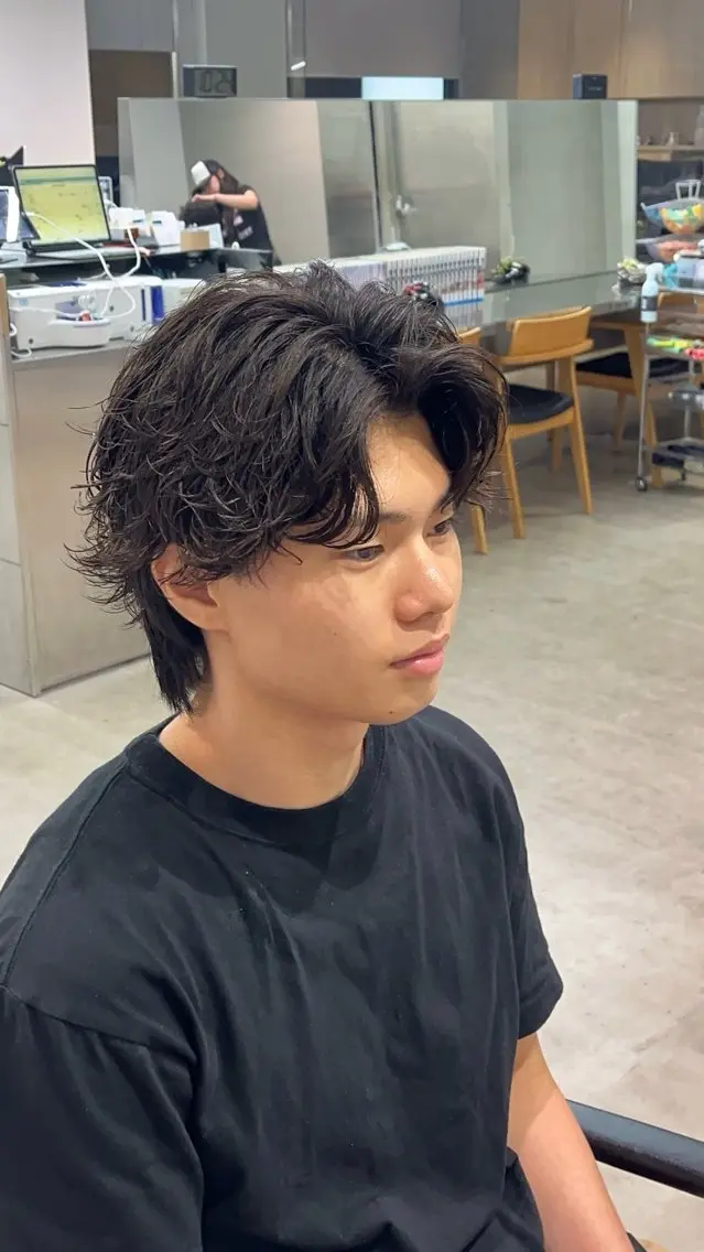 ミディアム カラー パーマ メンズ ミディアムパーマ メンズパーマ カット パーマ fifth天神/ メンズパーマ/広夢のヘアスタイル