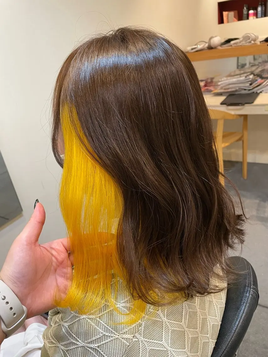 セミロング カラー ブリーチ インナーカラー イエローカラー ヘアカラー トリートメント IORI #韓国ヘア#髪質改善のヘアスタイル