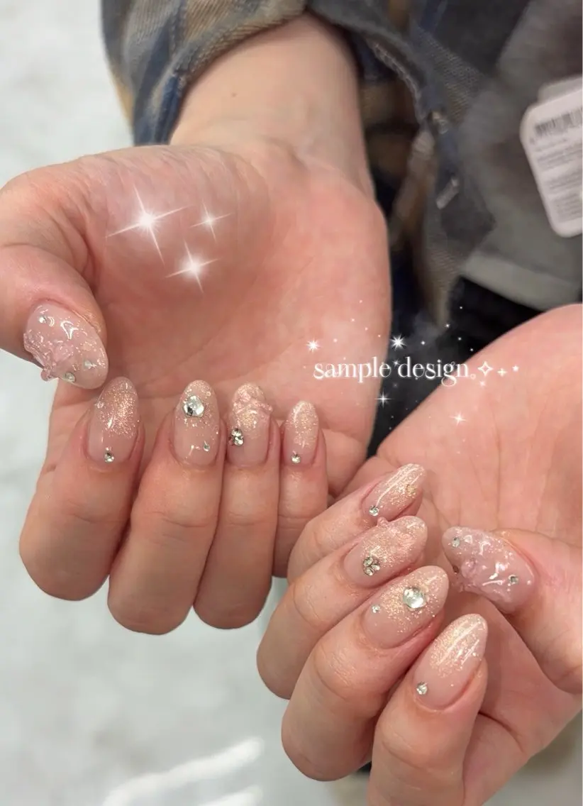 ネイル ハンドネイル ViViA momokaのネイルデザイン