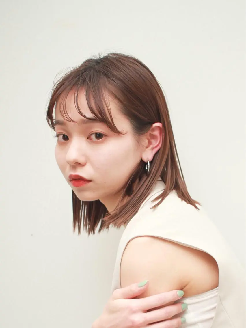 「新規の学生限定」スキバサミを使わないエフィラージュカット+選べるトリートメントの写真