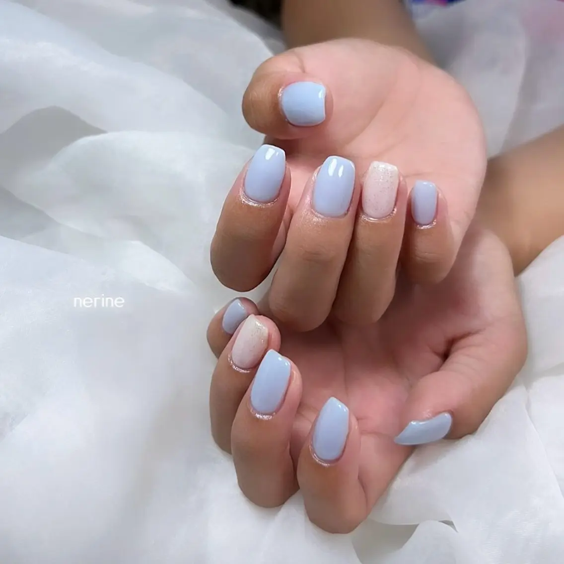 ネイル 水色 ハンドネイル nail salon nerineのネイルデザイン