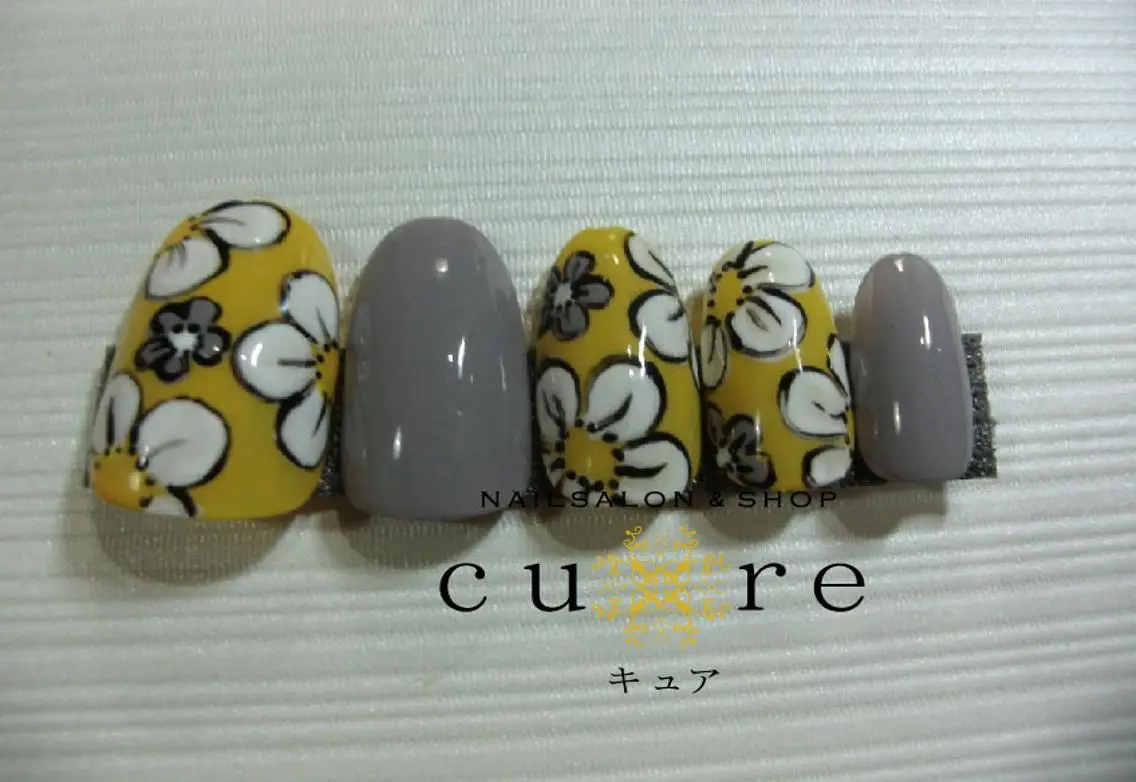 ネイル ジェルネイル ハンドネイル ネイルサロン Cureのネイルデザイン