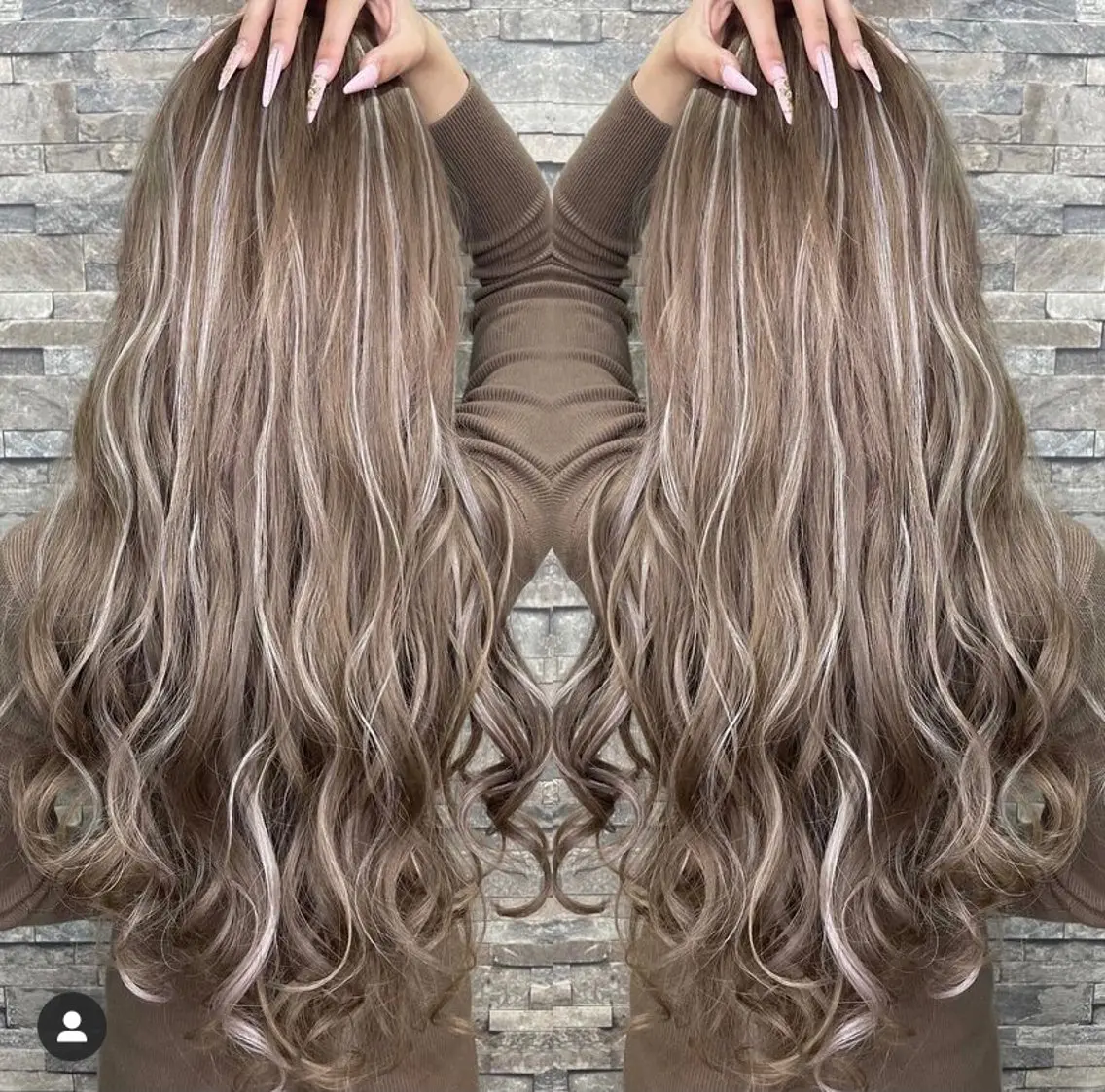 ロング カラー 佐伯 りょうのヘアスタイル
