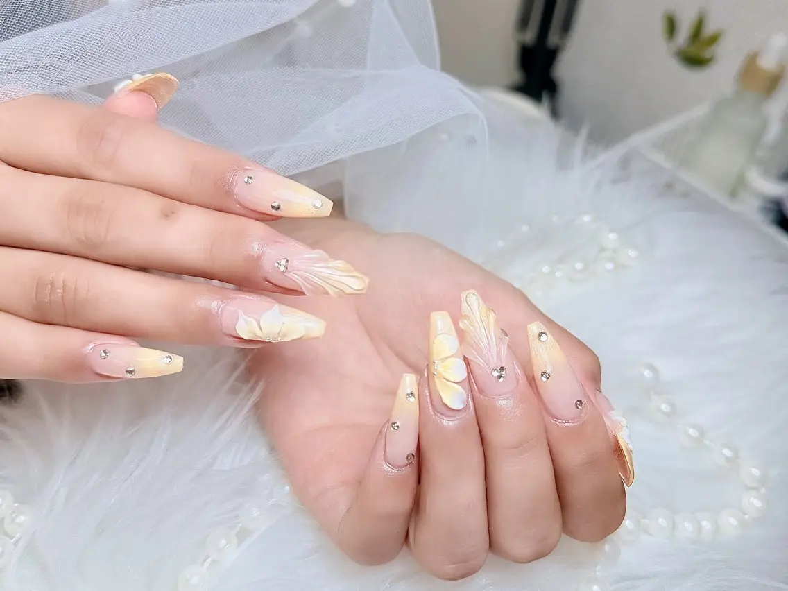 ネイル チークネイル 長さ出し フットネイル 韓国ネイル マグネットネイル ハンドネイル ハンドケア AN NAIL 高田馬場_HOAのネイルデザイン