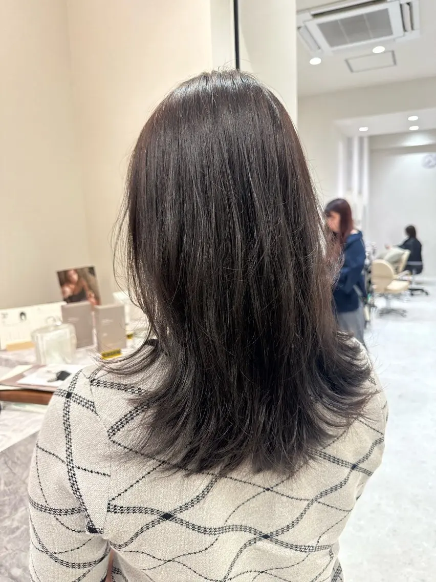ミディアム カラー カット ヘアカラー トリートメント 韓国レイヤー✨ yasuko銀座のヘアスタイル