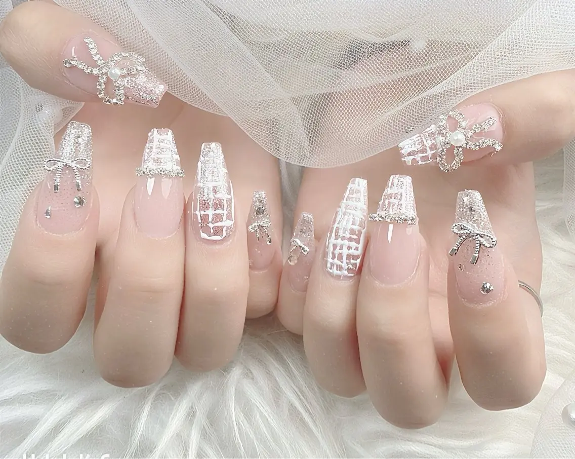ネイル リボン ツイードネイル ワンホンネイル ハンドネイル ハンドケア Gote Kawa nail salonのネイルデザイン