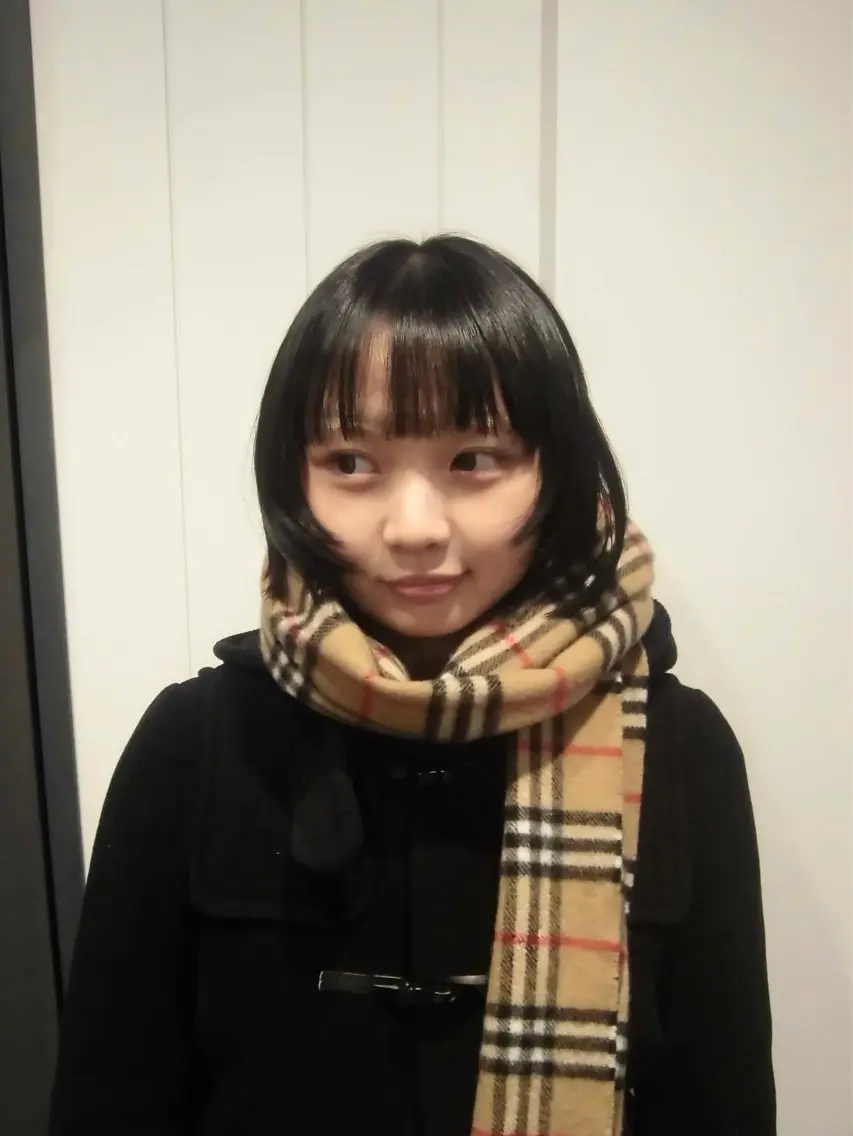 ミディアム り おのヘアスタイル