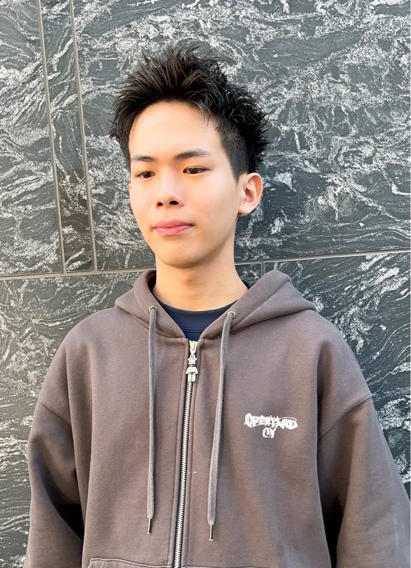 メンズ スパイキーショート カット 樋野 亮のヘアスタイル