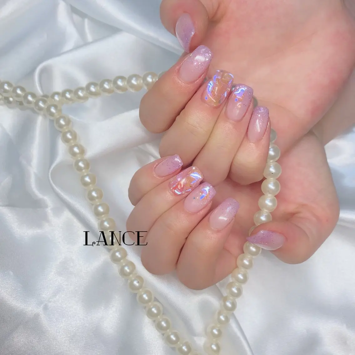 ネイル オーロラネイル フットネイル フレンチネイル グラデーション キラキラネイル ハンドネイル Lance nailのネイルデザイン