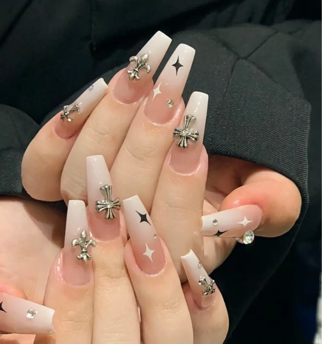 ネイル ハンドネイル D-BEAUTY Nailsalonのネイルデザイン