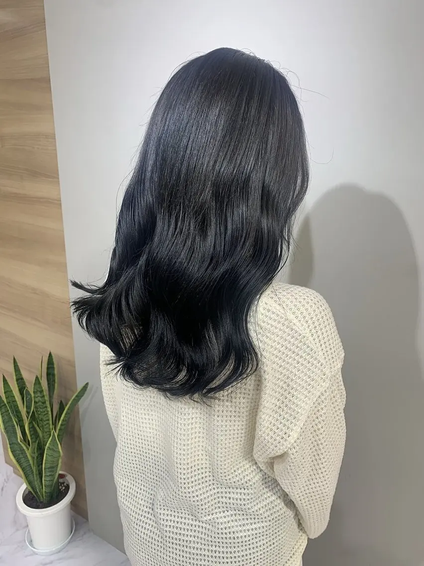 カラー 🤍中島 紫音🤍のヘアスタイル