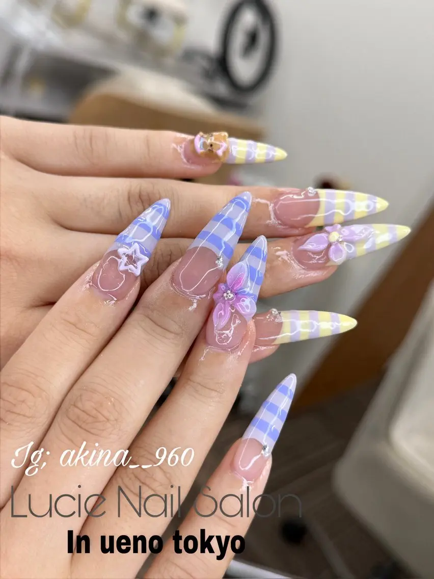 ネイル フットネイル 氷ネイル・うるうるネイル マットネイル ニュアンスネイル リボン ハンドネイル Akina Nailのネイルデザイン