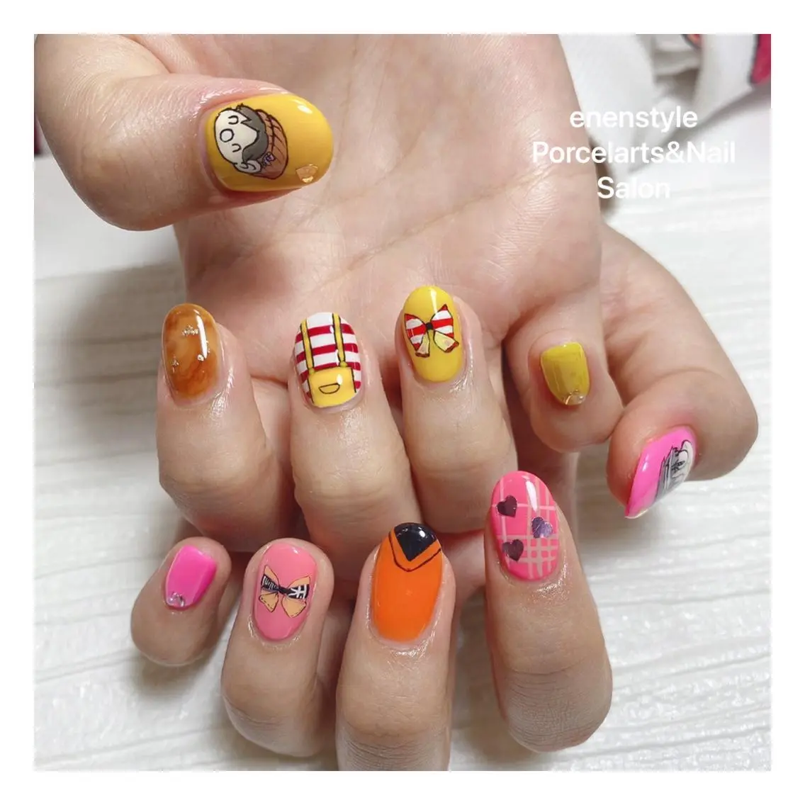 ミディアム ネイル 🐾enen style 🐾のネイルデザイン