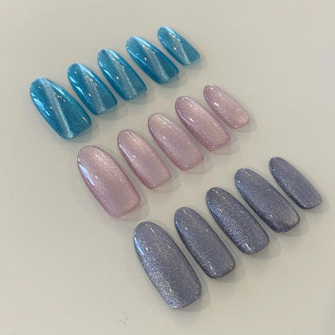 ネイル フットネイル 氷ネイル・うるうるネイル マグネットネイル 🧸熊谷 かほ🧸のネイルデザイン