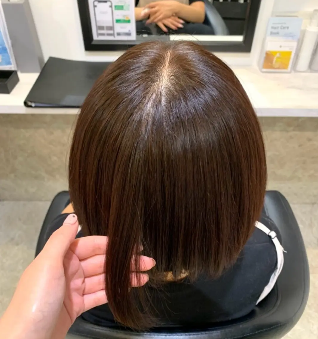 【🌈営業後限定🌈】ワンカラー＋艶トリートメント＋シャンプー&ブロー(肩につかないショート)の写真