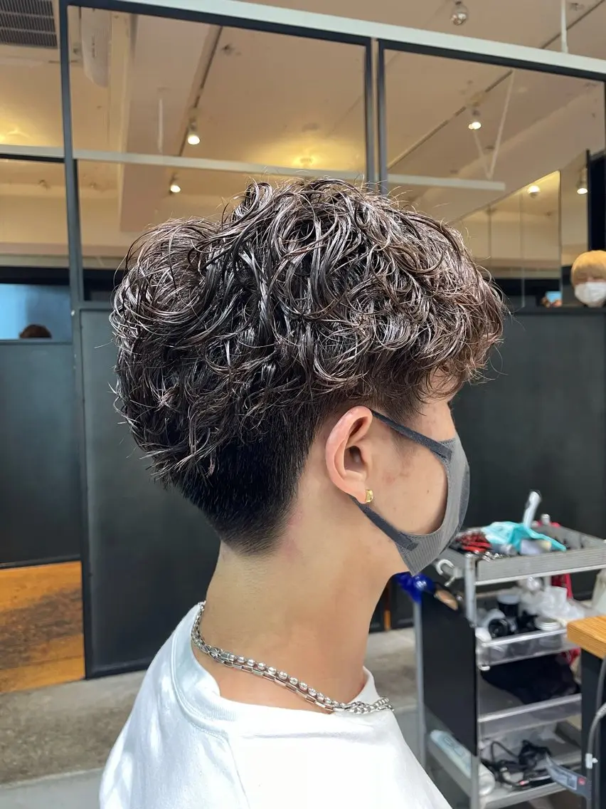 メンズ 縮毛矯正、 押野七大のヘアスタイル