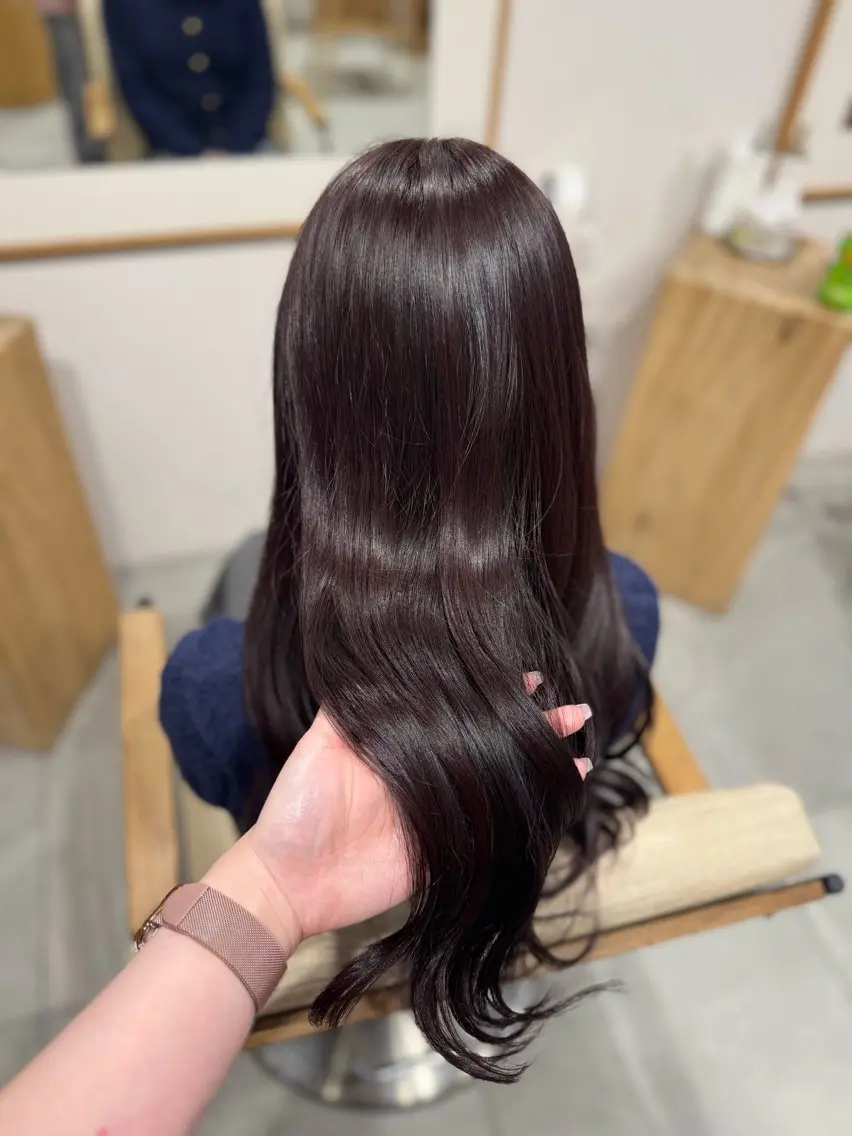 ロング 髪質改善ストレート Airi🪽🫧のヘアスタイル