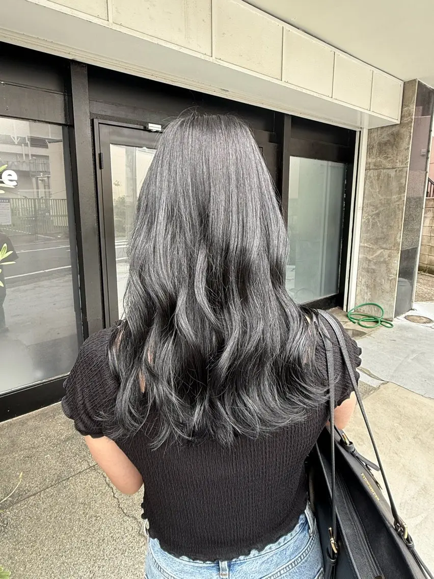 ロング カラー 黒髪 ヘアカラー 透明感カラー/パーマ 🌀アオノのヘアスタイル