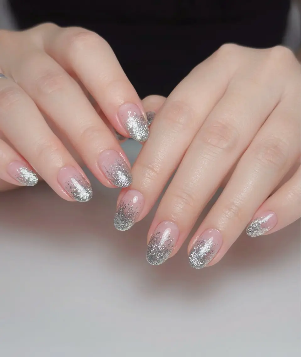 ネイル オーロラネイル 長さ出し フットネイル 韓国ネイル ラメ(グリッター) ハンドネイル 👍thumbs up nail👍のネイルデザイン