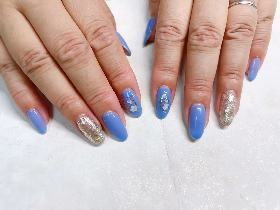 ネイル オーロラネイル フラワーネイル フットネイル フレンチネイル ジェルネイル ハンドネイル mogunail &blowのネイルデザイン