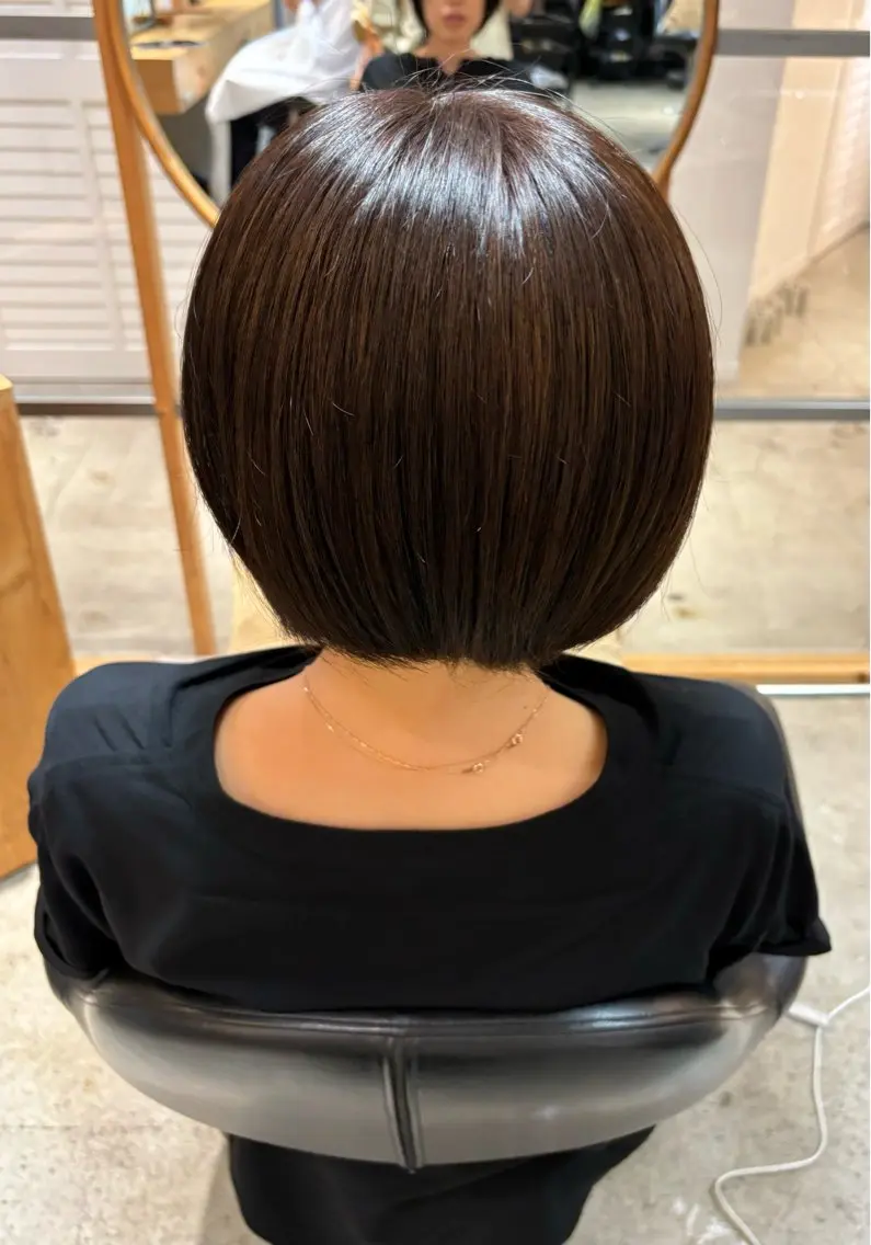 ショート カラー ブラウンカラー 辻 愛麗のヘアスタイル