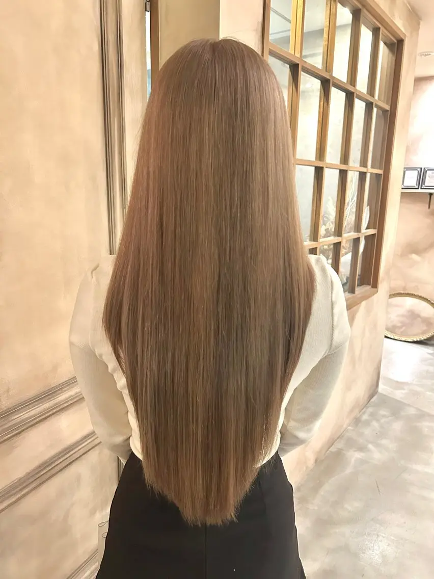 カラー 津村 優明のヘアスタイル