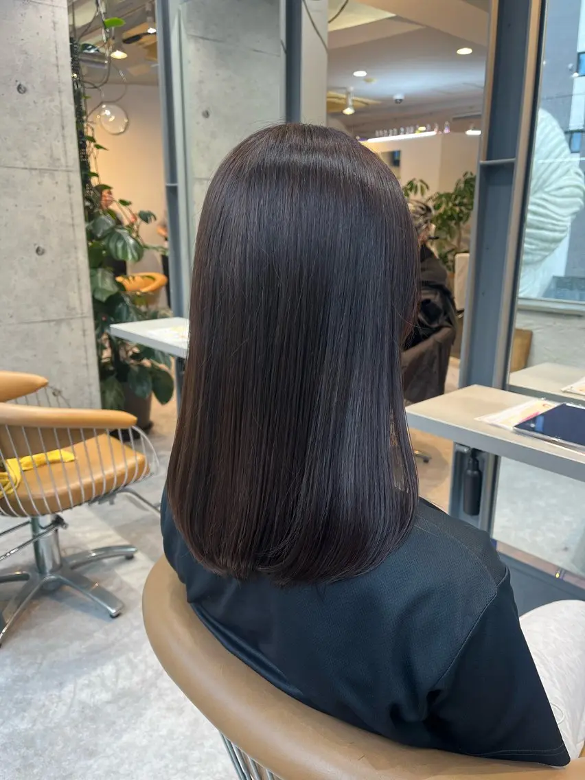 ミディアム カラー カット ヘアカラー トリートメント うしだ かおるのヘアスタイル
