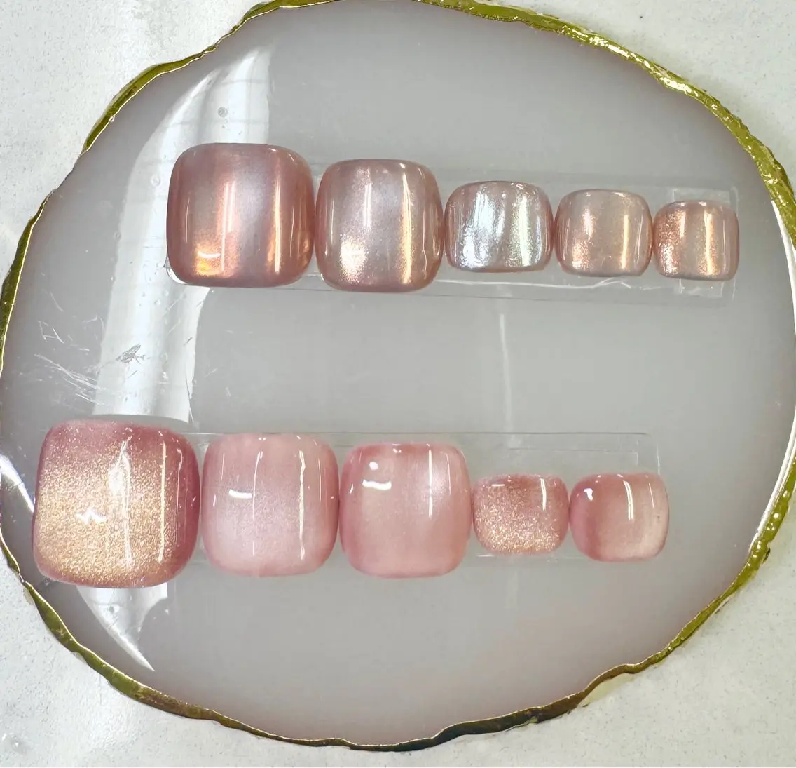 ネイル アートネイル フレンチネイル ジェルネイル ガラスフレンチ ハート Queeens nailのネイルデザイン