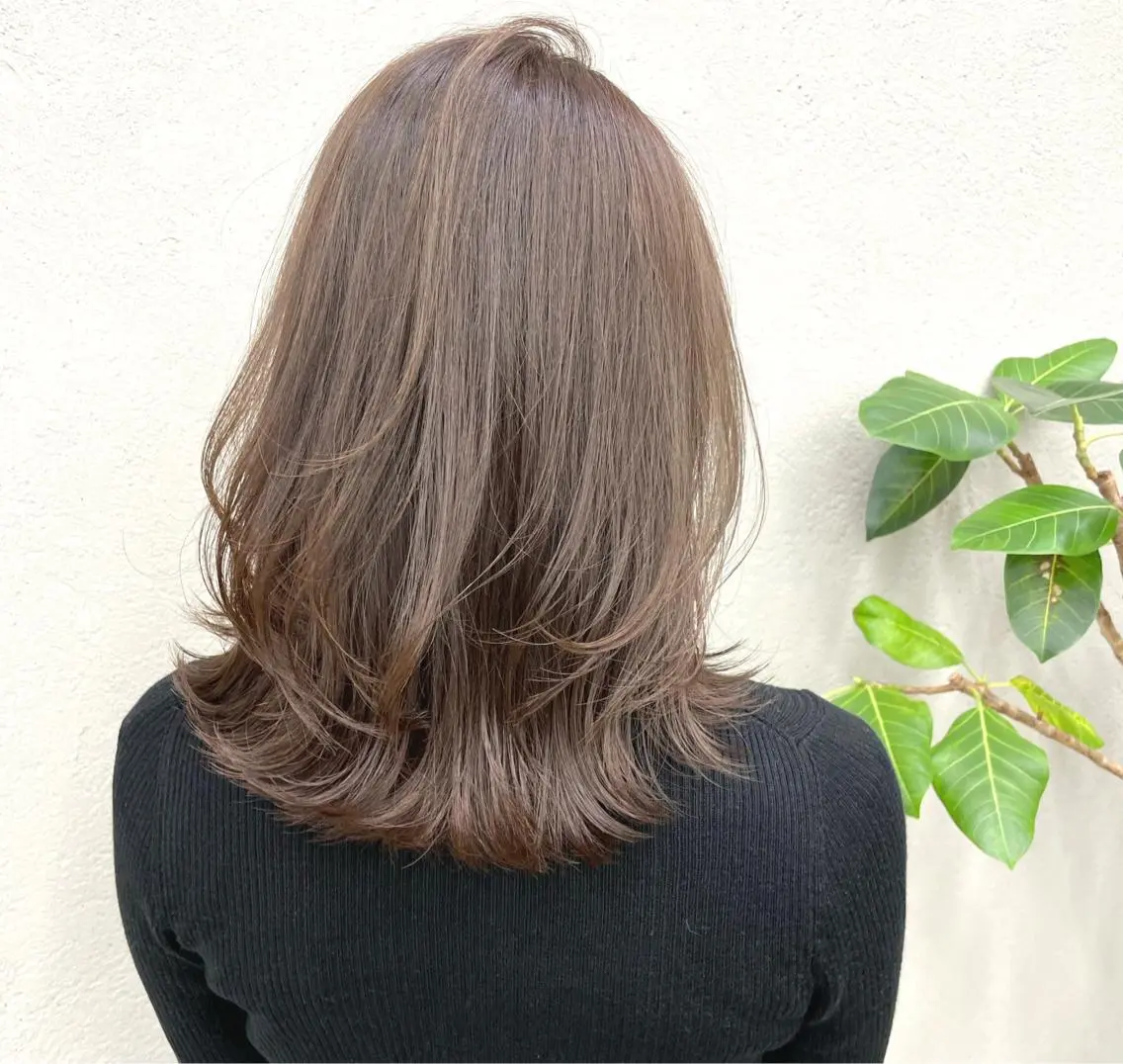 セミロング カラー 🫧透明感カラー🫧 古川穂果のヘアスタイル