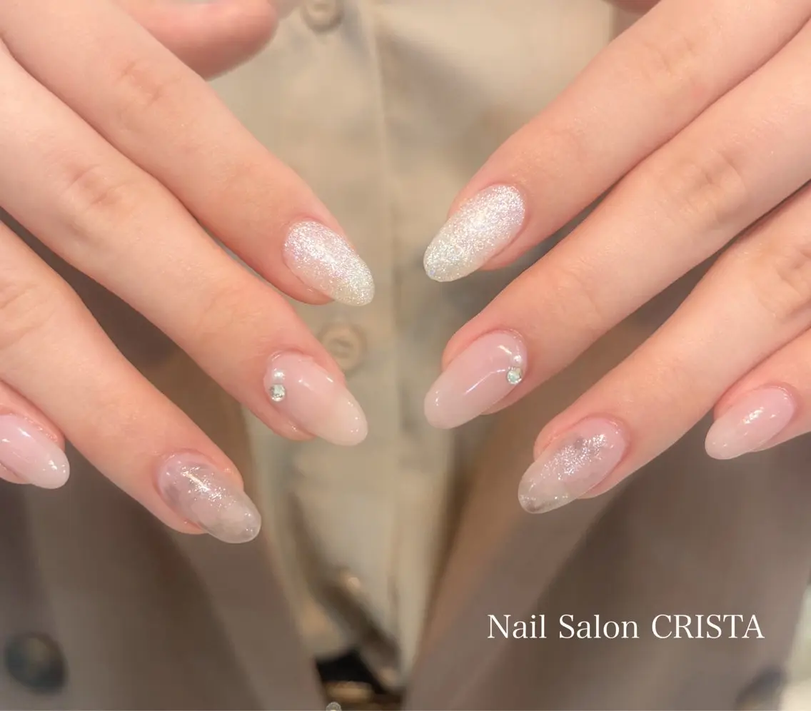 ネイル アートネイル ラメ(グリッター) ニュアンスネイル シンプルネイル ハンドネイル CRISTA chikakoのネイルデザイン
