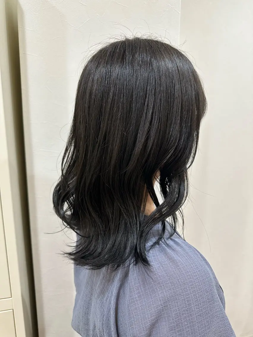 ミディアム カラー 🫧MANA レイヤーカット🌙のヘアスタイル
