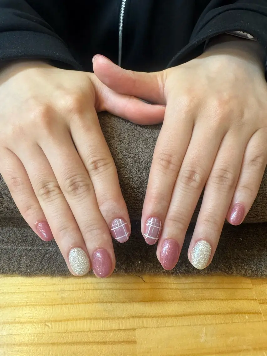 ネイル シンプルネイル 小西 美桜のネイルデザイン