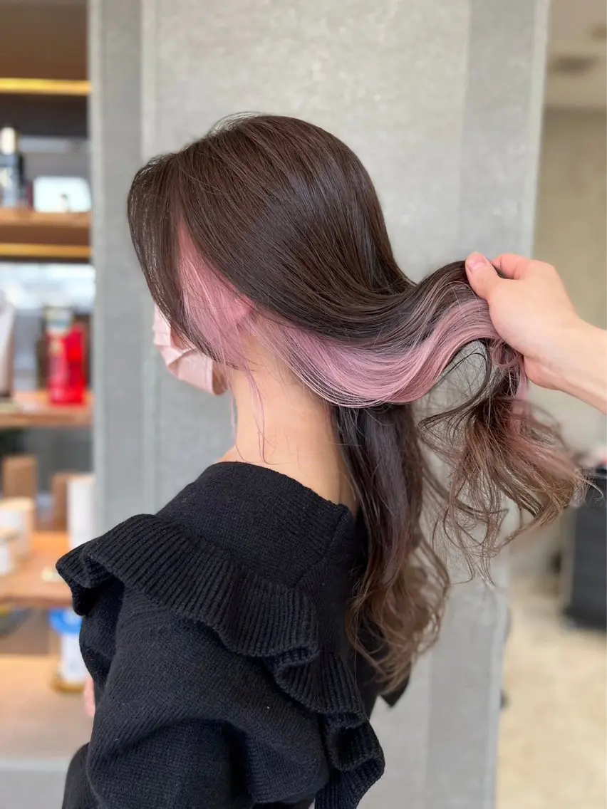 セミロング カラー ピンクカラー カット ヘアカラー トリートメント ブリーチ特化 梅田本多翔のヘアスタイル