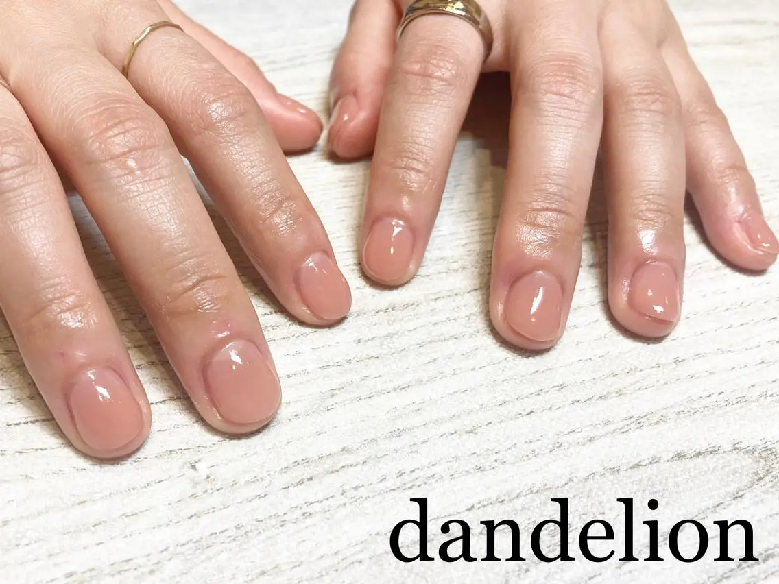ネイル ハンドネイル ハンドケア dandelion ダンデライオンのネイルデザイン