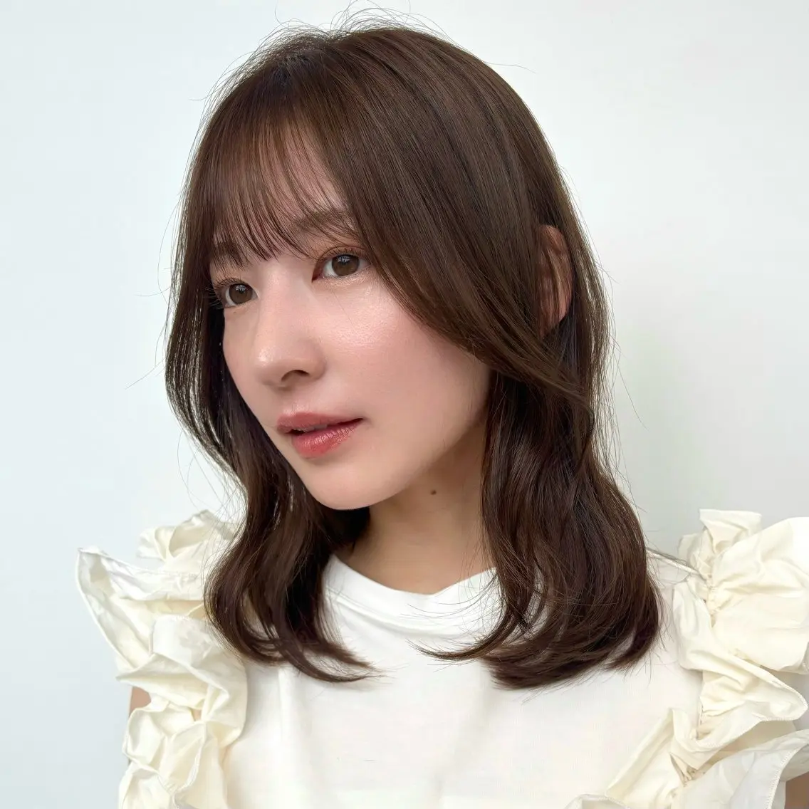 ミディアム カラー ブラウンカラー チョコレートブラウン 透明感カラー 顔まわりレイヤー レイヤーカット カット ヘアカラー トリートメント 顔まわり🥨レイヤー /透明感/水口舞奈のヘアスタイル