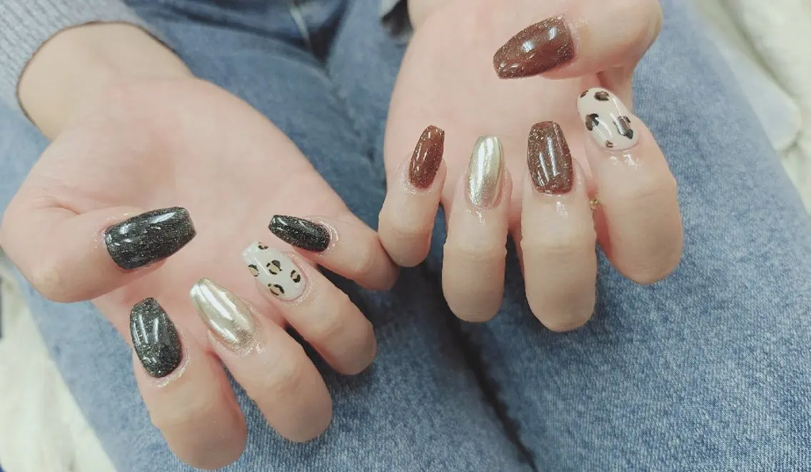 ネイル べっ甲ネイル チークネイル フレンチネイル 韓国ネイル ニュアンスネイル ♡Sherry  Nail♡のネイルデザイン