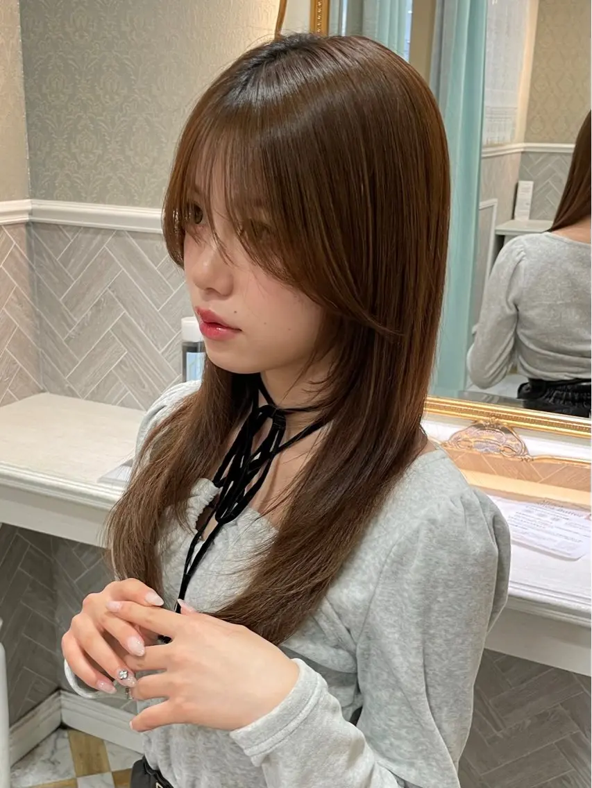 ロング 髪質改善 韓国風ヘア レイヤーカット ロング 縮毛矯正 カット ヘアカラー 縮毛矯正 トリートメント 美髪縮毛矯正🩶 髪質改善/Shinaのヘアスタイル