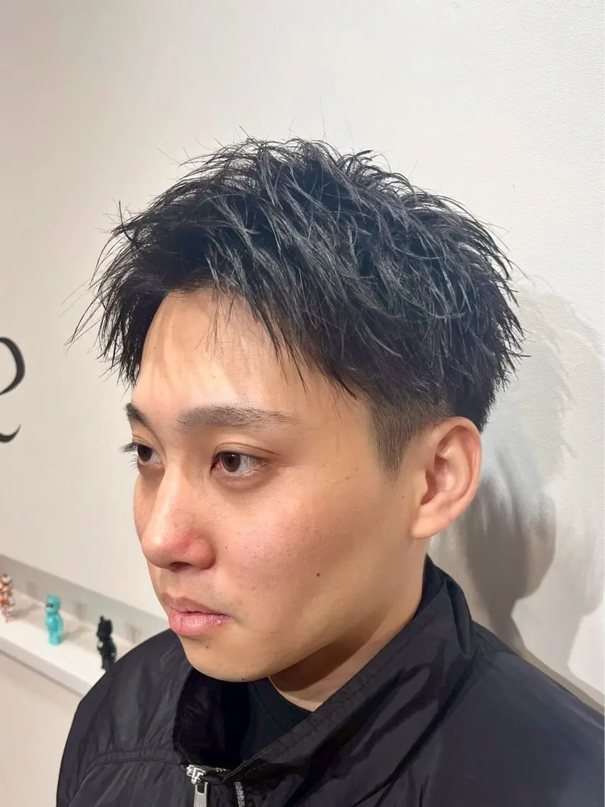 ショート メンズ アップバング 刈り上げ ツイスパ／フェザー パーマ特化🔥真裟斗のヘアスタイル