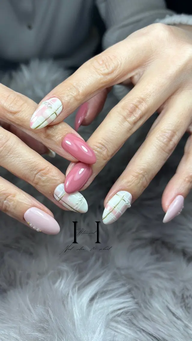ネイル ハンドネイル HatsuuNail salonアリスのネイルデザイン