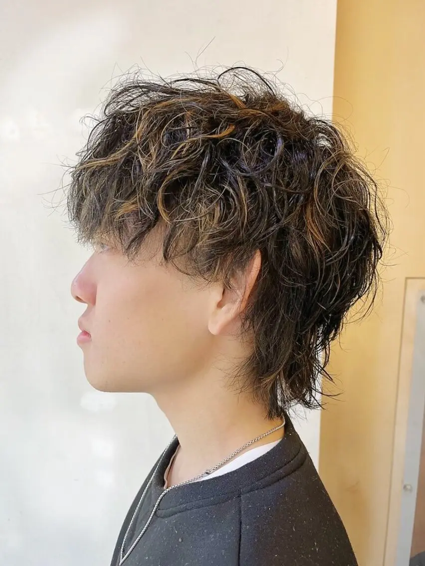 パーマ メンズ メンズハイライト マッシュウルフ マッシュ メンズウルフカット ウルフカット カット パーマ VANCOUNCIL 松本のヘアスタイル