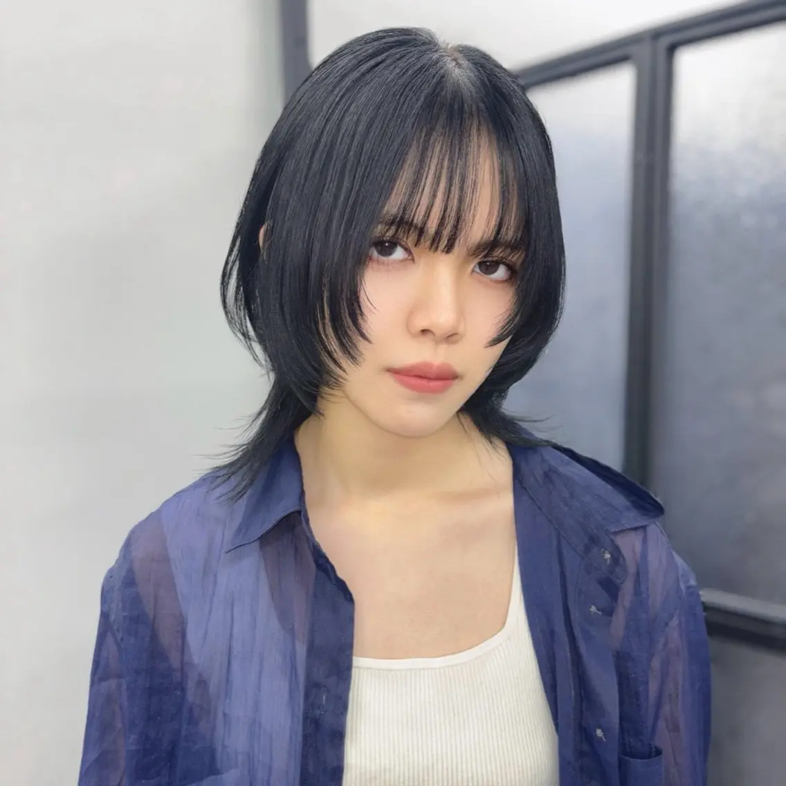 ミディアム カット Ren. 🦋デザインカラーのヘアスタイル