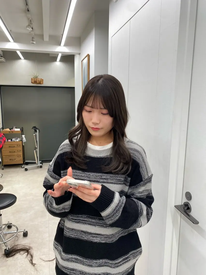 セミロング カラー カット ヘアカラー トリートメント noa/ 渋谷のヘアスタイル