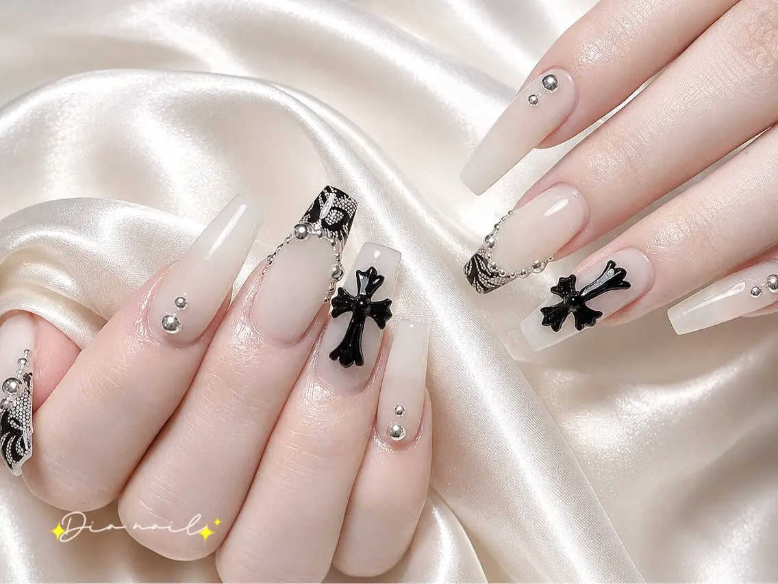ネイル フットネイル 韓国ネイル レース マグネットネイル ニュアンスネイル ハンドネイル Dia nail サロンのネイルデザイン