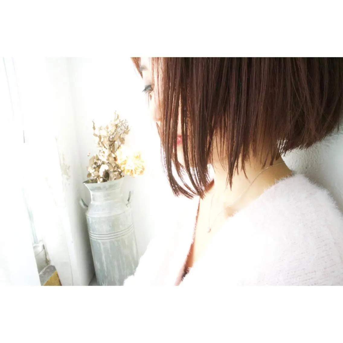 ミディアム カラー fio マナミのヘアスタイル