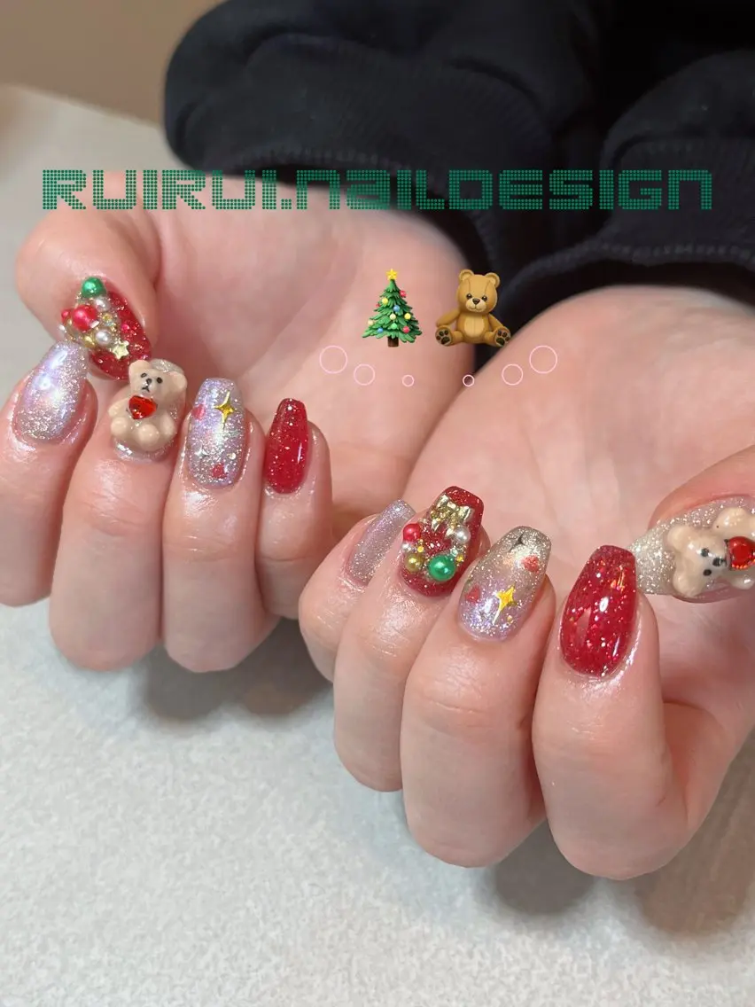 ネイル 冬ネイル クリスマス ハンドネイル RUI ☆のネイルデザイン