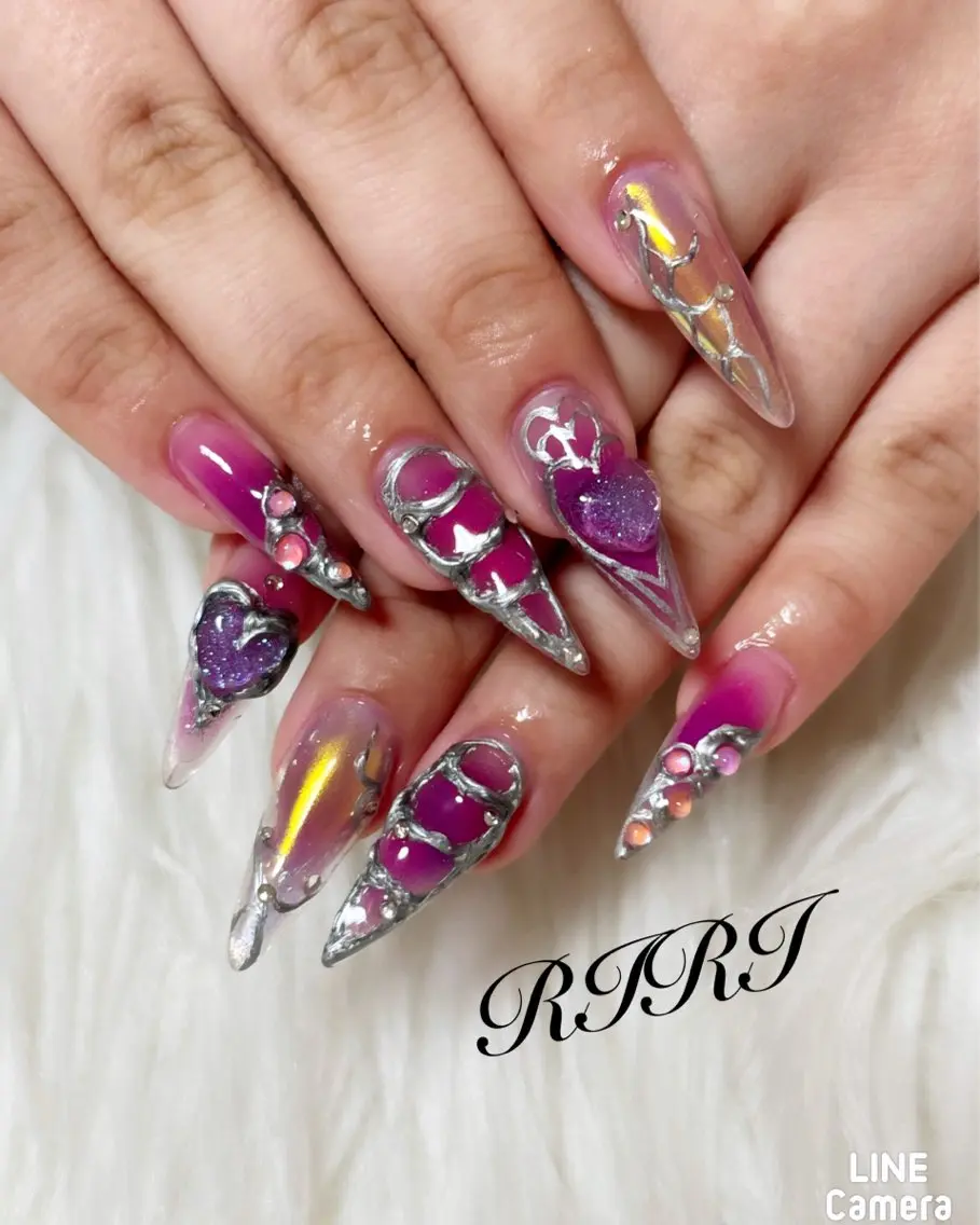ネイル ジェルネイル ハート キラキラネイル 韓国ネイル ラメ(グリッター) riri オーナーのネイルデザイン