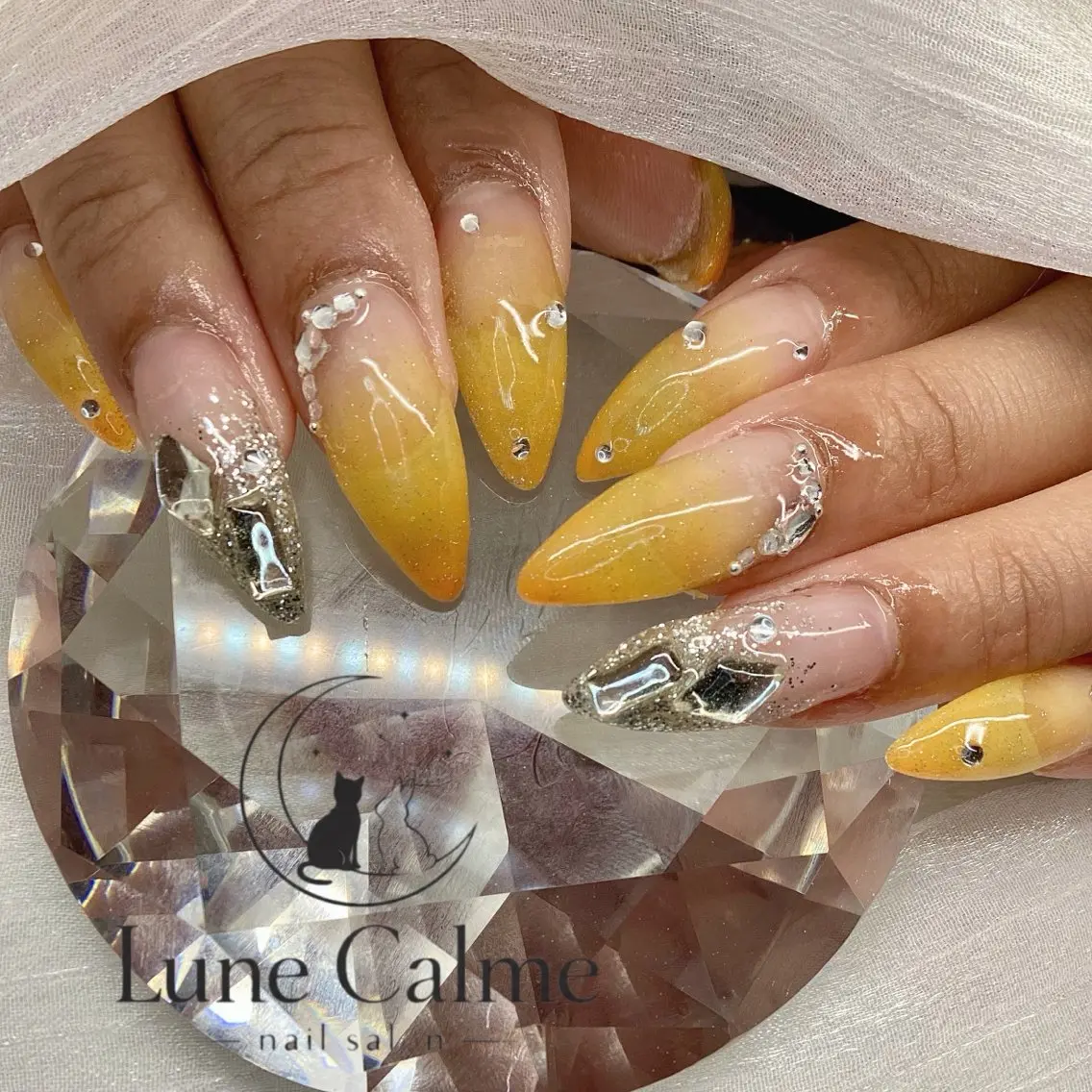 ネイル Lune Calmeのネイルデザイン