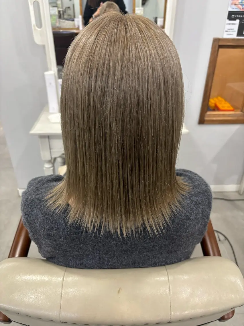 ミディアム ヘアカラー トリートメント 艶髪🫧透明感 🦄岡庭春菜🎀のヘアスタイル
