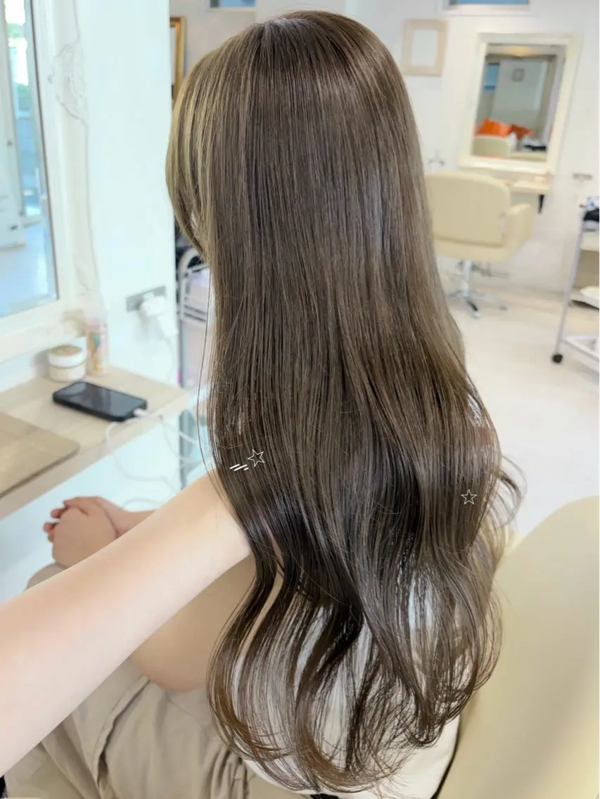 ロング カラー 櫻坂46ヘア美容師 すず花🌸のヘアスタイル