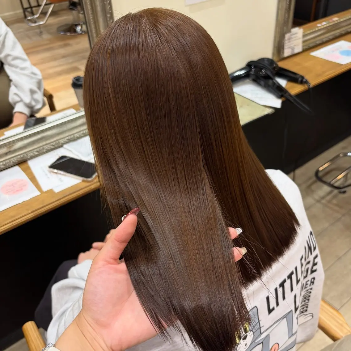 ミディアム みゆ/ カラーリスト🎀のヘアスタイル